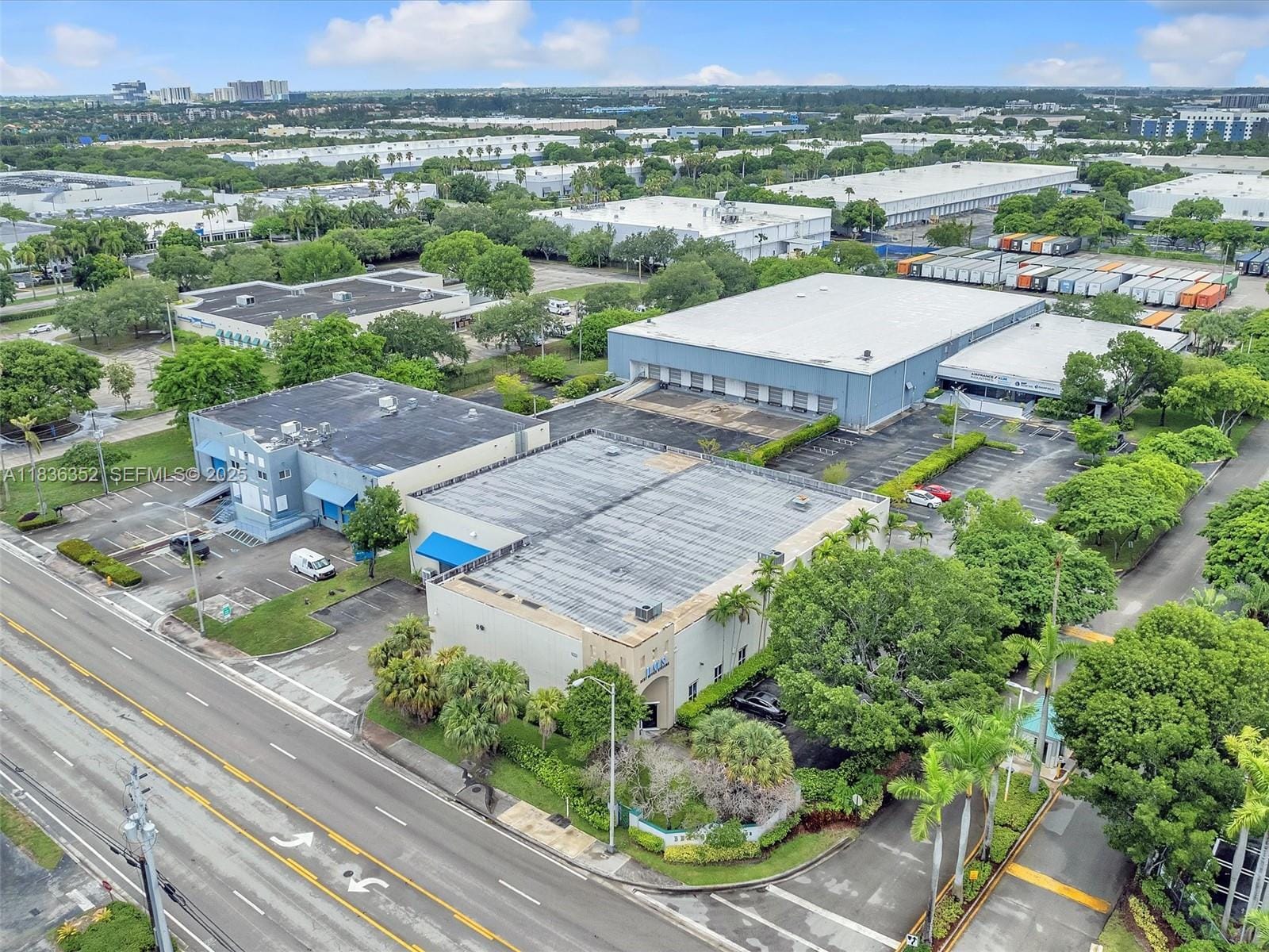 1890 NW 97th Avenue, Doral, FL 33172