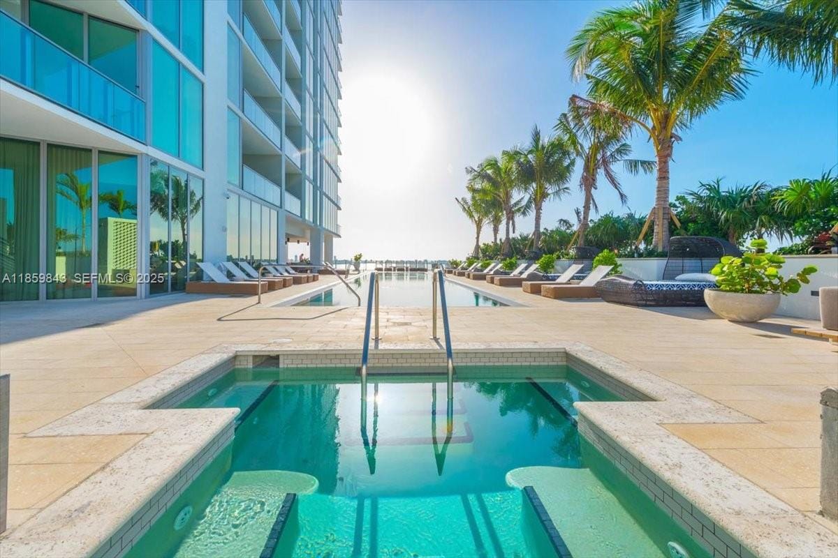 2900 NE 7th Avenue 3902, Miami, FL 33137 photo 2