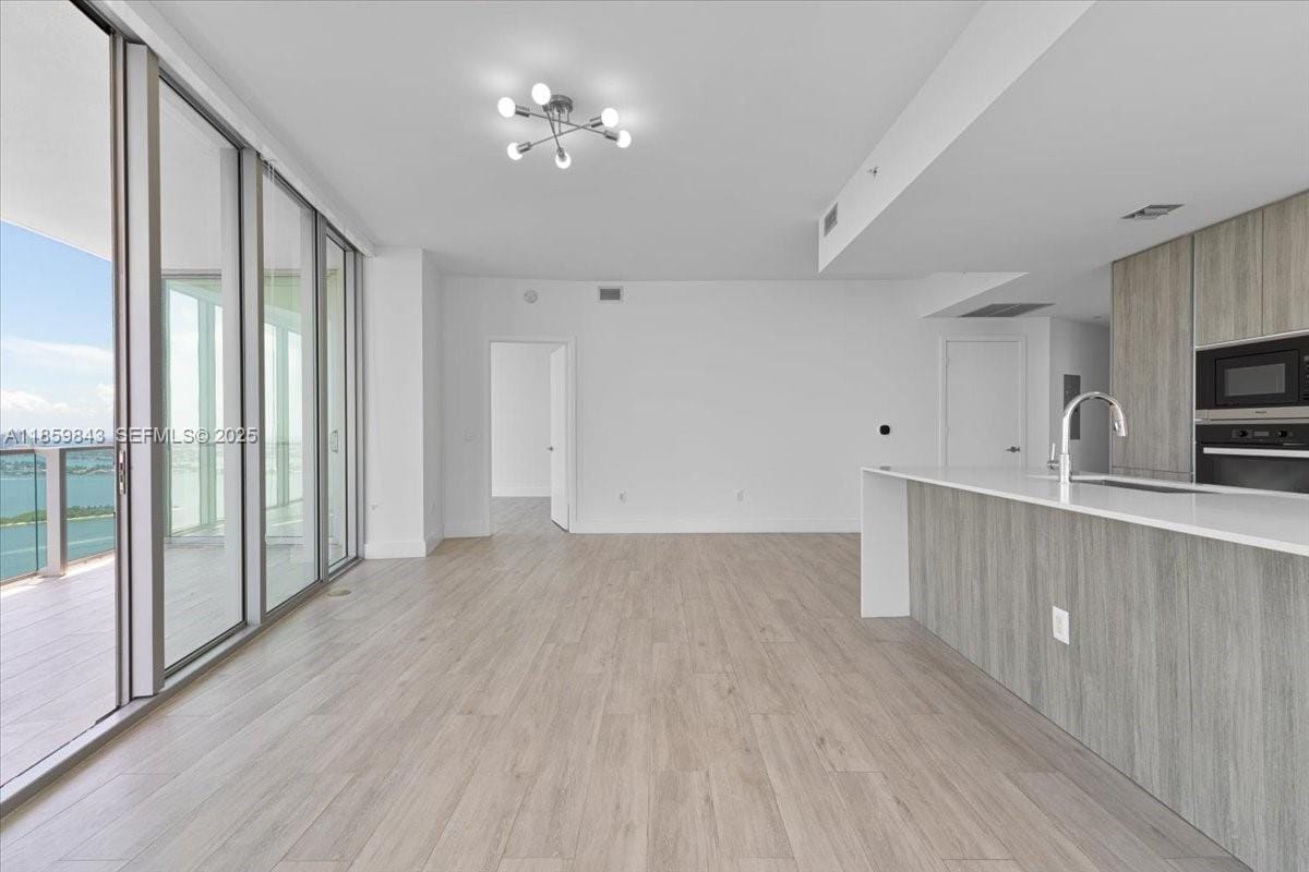 2900 NE 7th Avenue 3902, Miami, FL 33137 photo 21