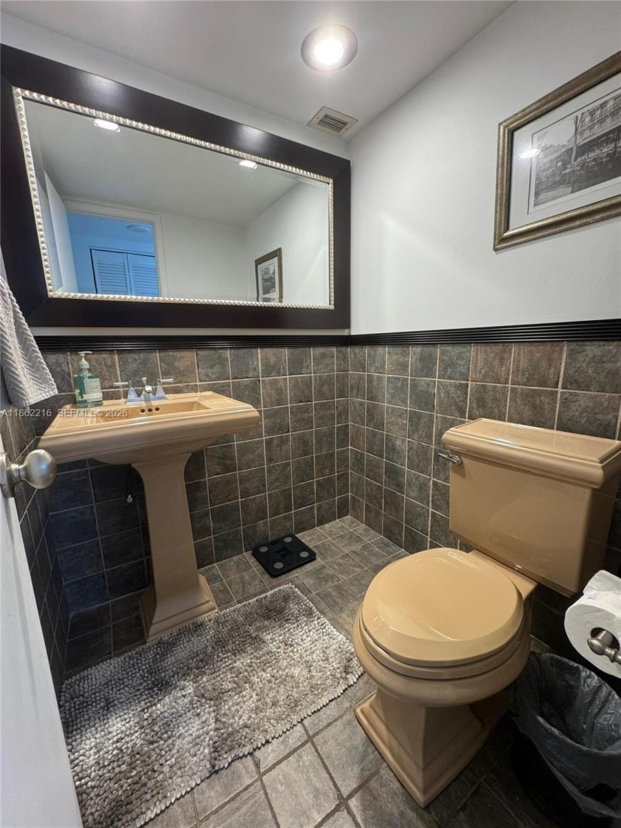 2750 NE 183rd Street 2707, Aventura, FL 33160 photo 25