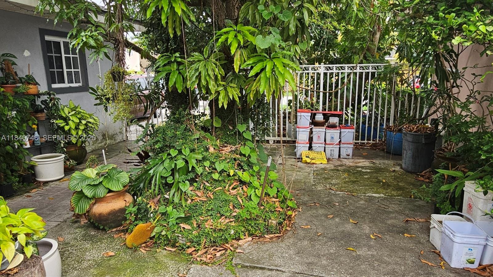 14231 SW 147th Place, Miami, FL 33196 photo 2