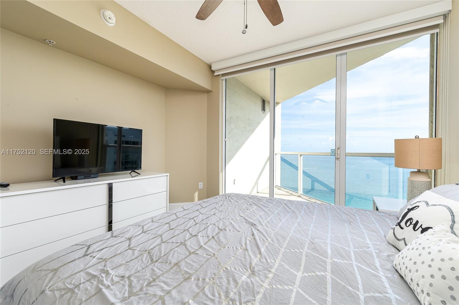 16699 Collins Avenue 3010 — photo 12