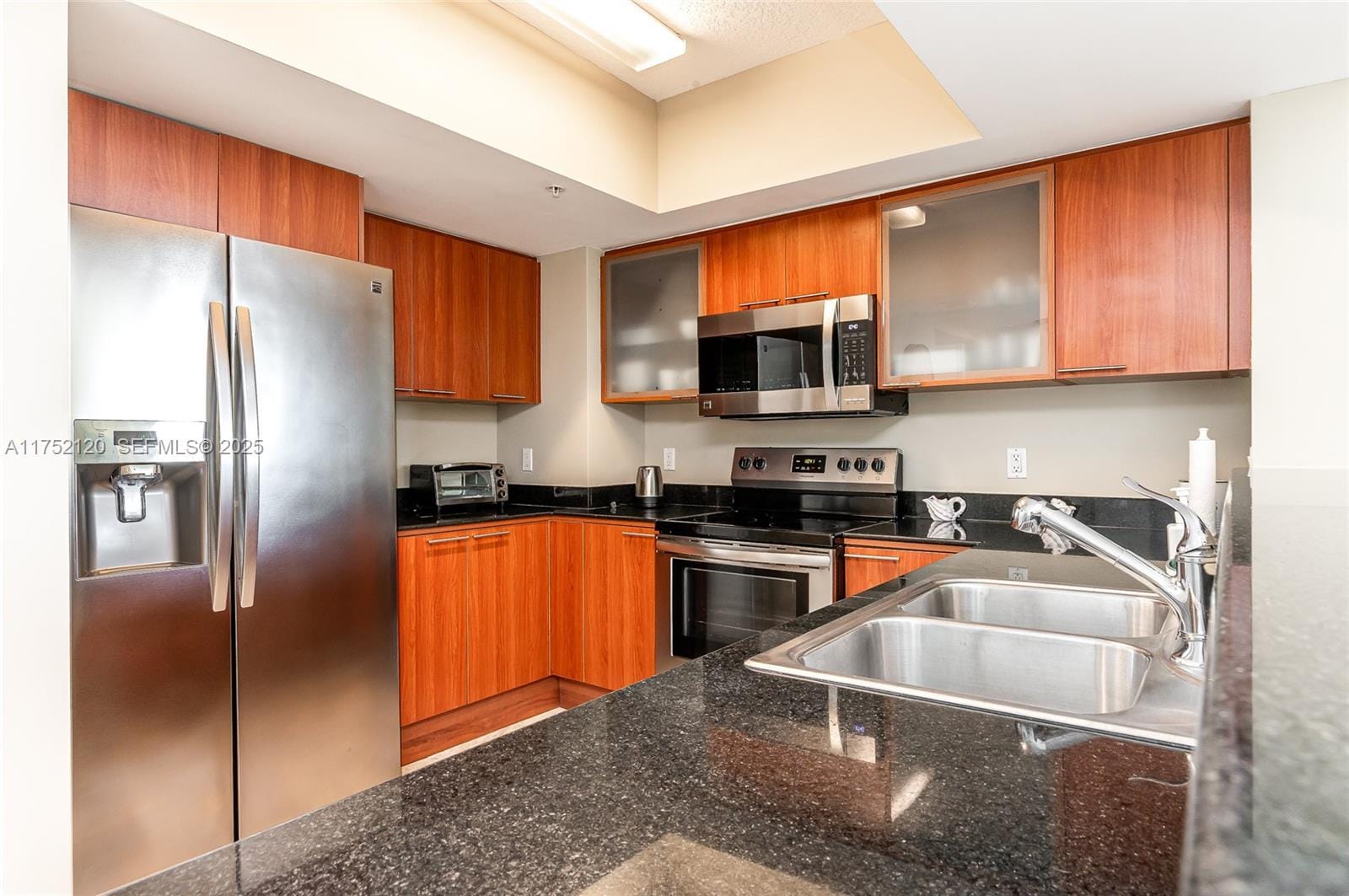 16699 Collins Avenue 3010 — photo 9