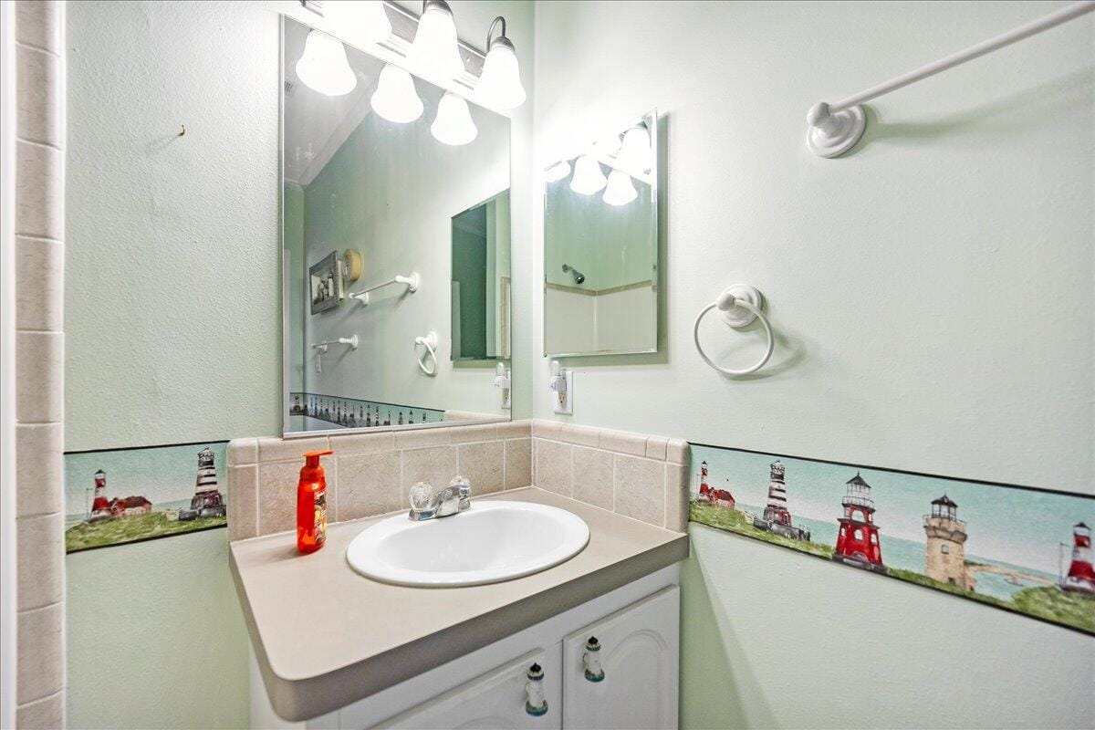 11055 SE Federal Highway 68, Hobe Sound, FL 33455 photo 25