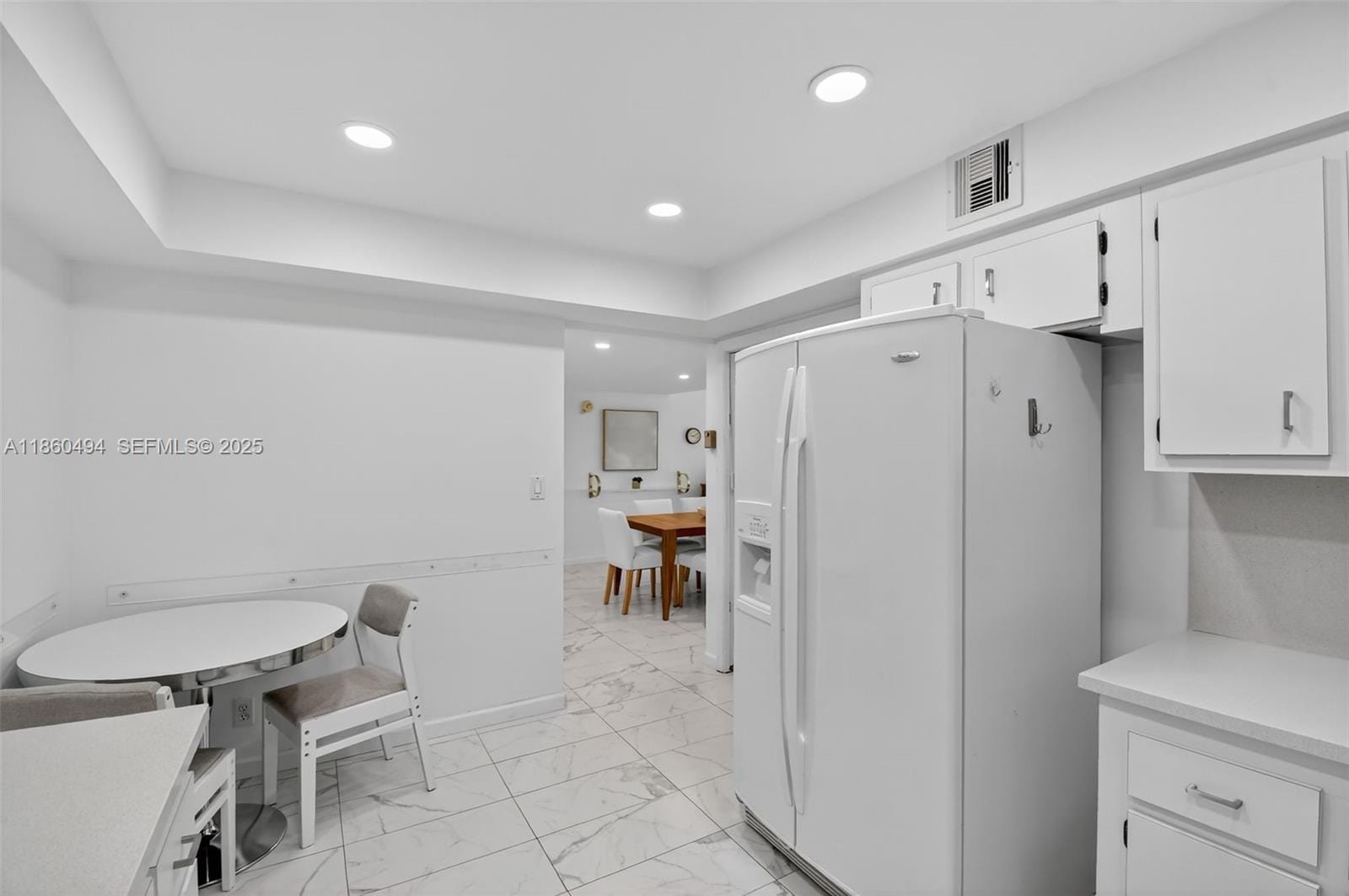 16400 Golf Club Road 307 — photo 8