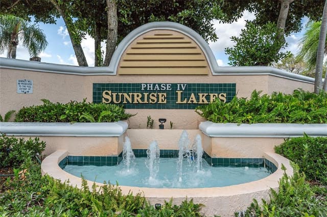 10133 NW 24th Place 208, sold in Sunrise Lakes Iv, Sunrise, FL