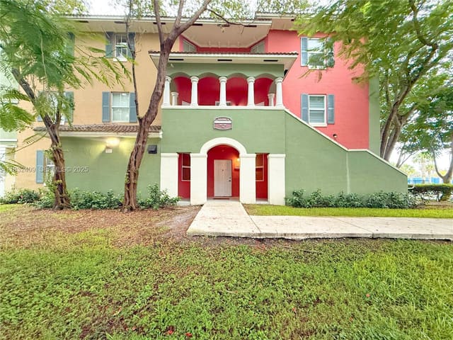 11202 NW 83rd Street 112, Doral, FL 33178