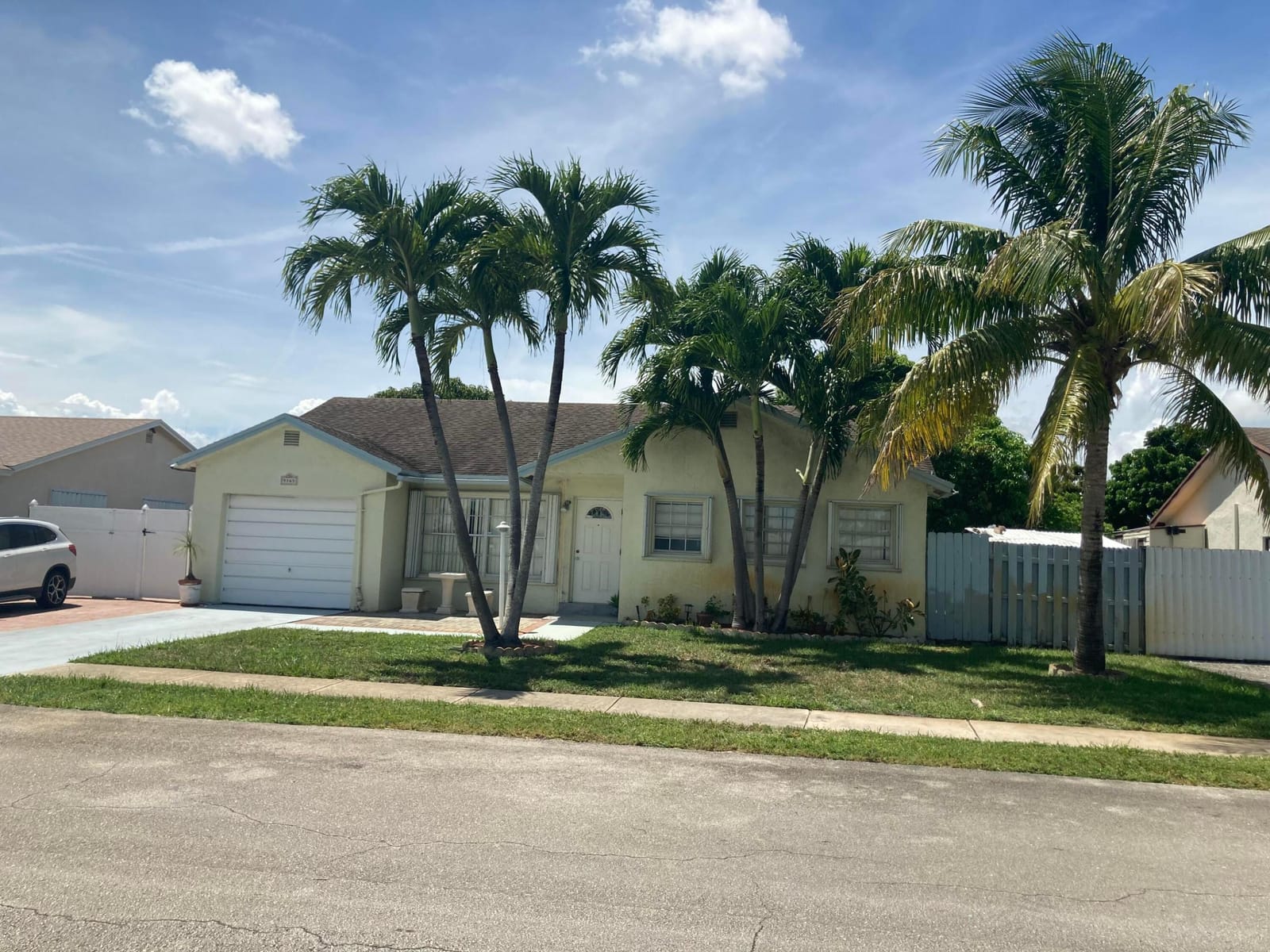 9165 SW 18th Street, Boca Raton, FL 33428
