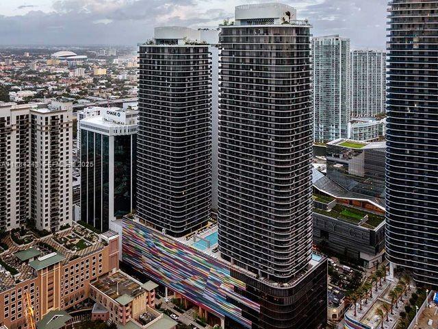55 SW 9th Street 3009, Miami, FL 33130, Miami