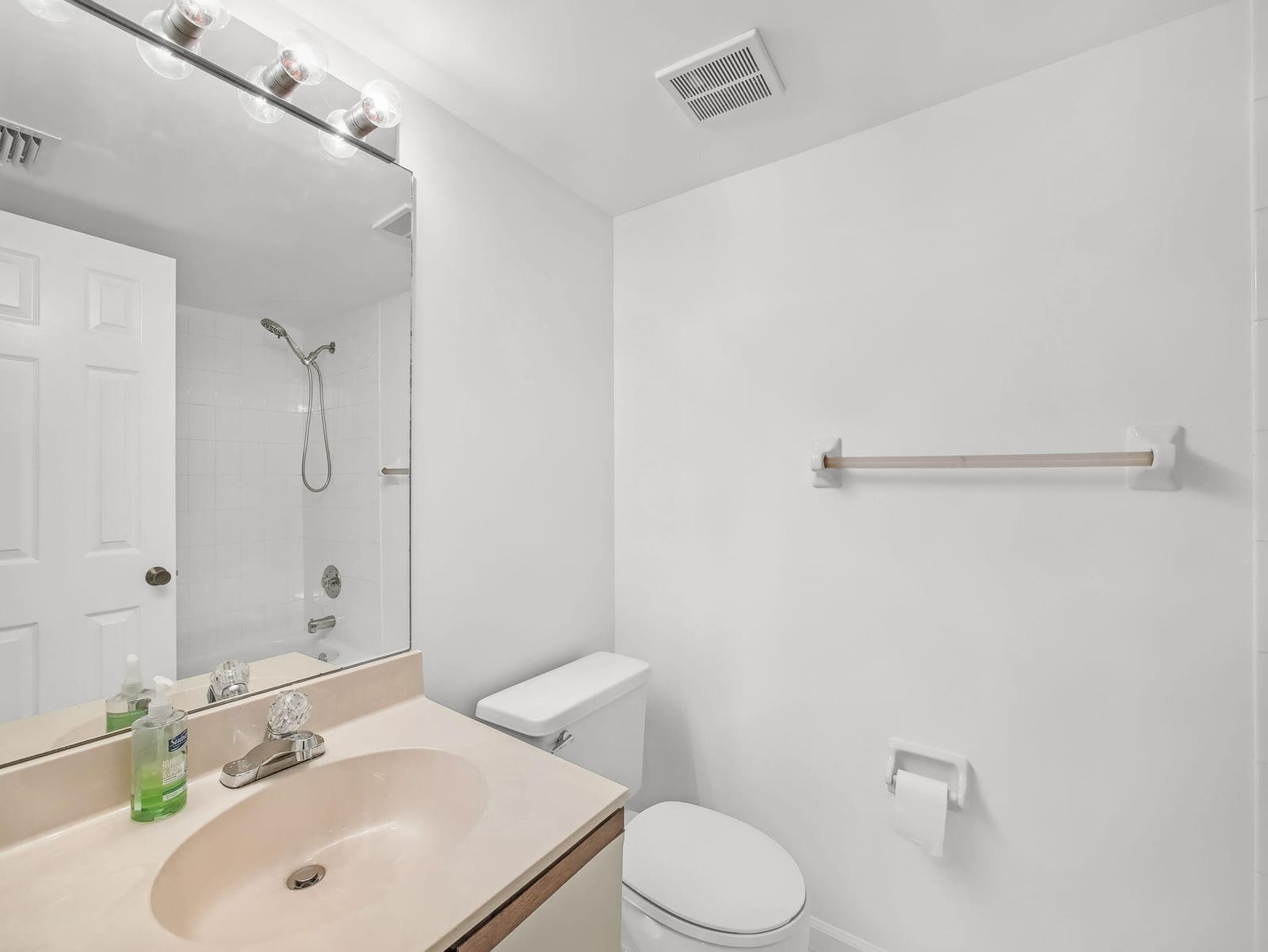 1101 Keystone Drive N F, Jupiter, FL 33458 photo 16