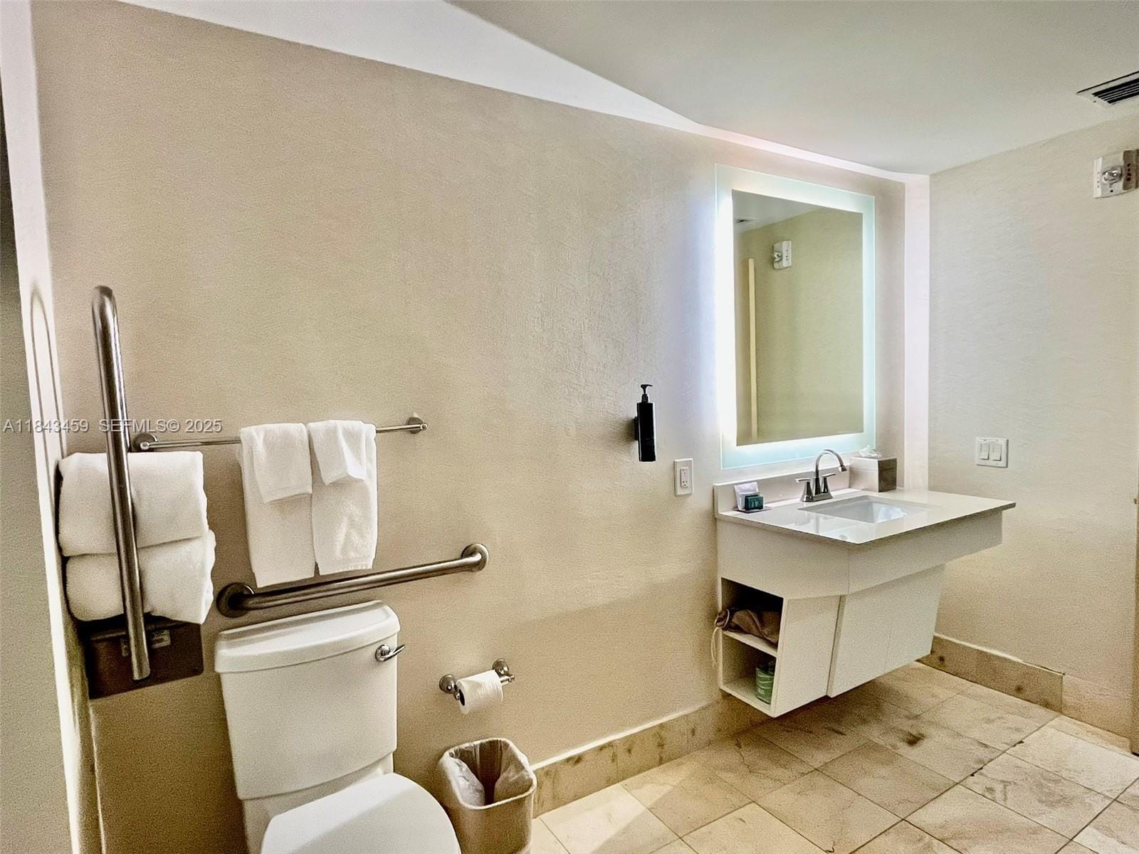 17375 Collins Avenue 805, Sunny Isles Beach, FL 33160 photo 29