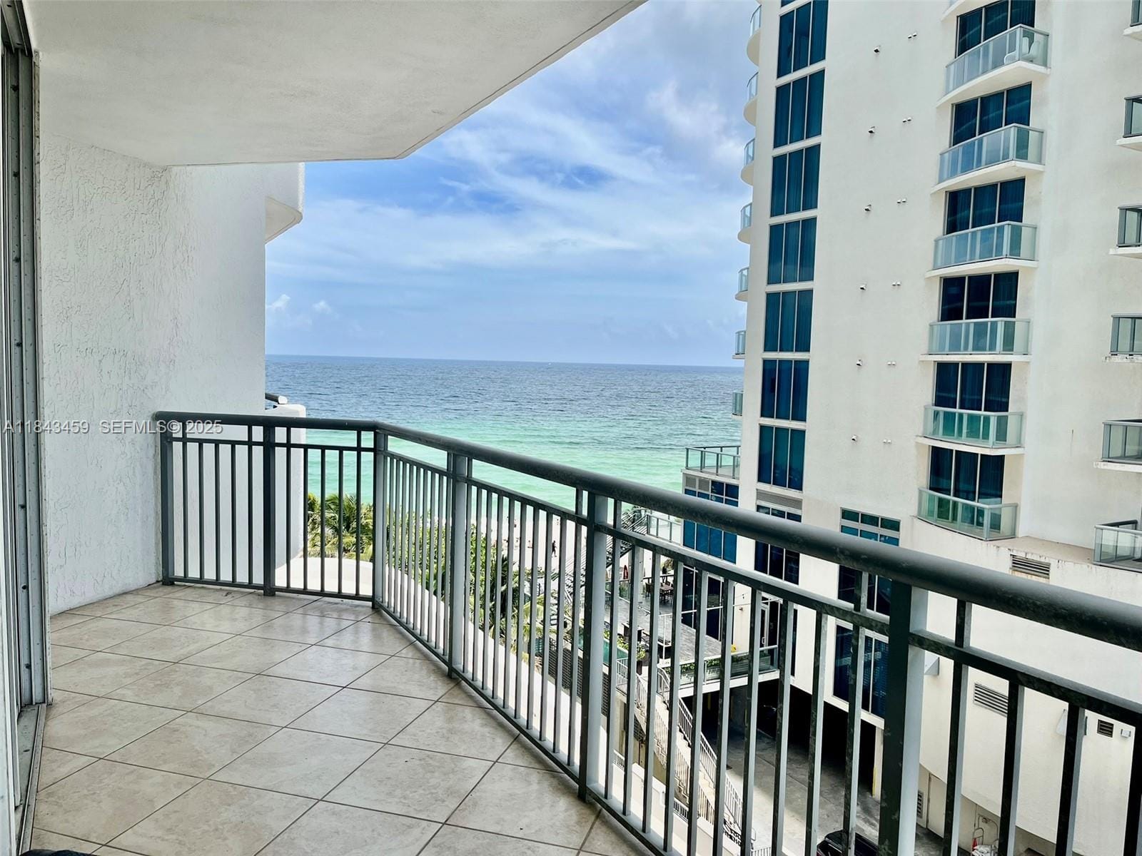 17375 Collins Avenue 805, Sunny Isles Beach, FL 33160 photo 10