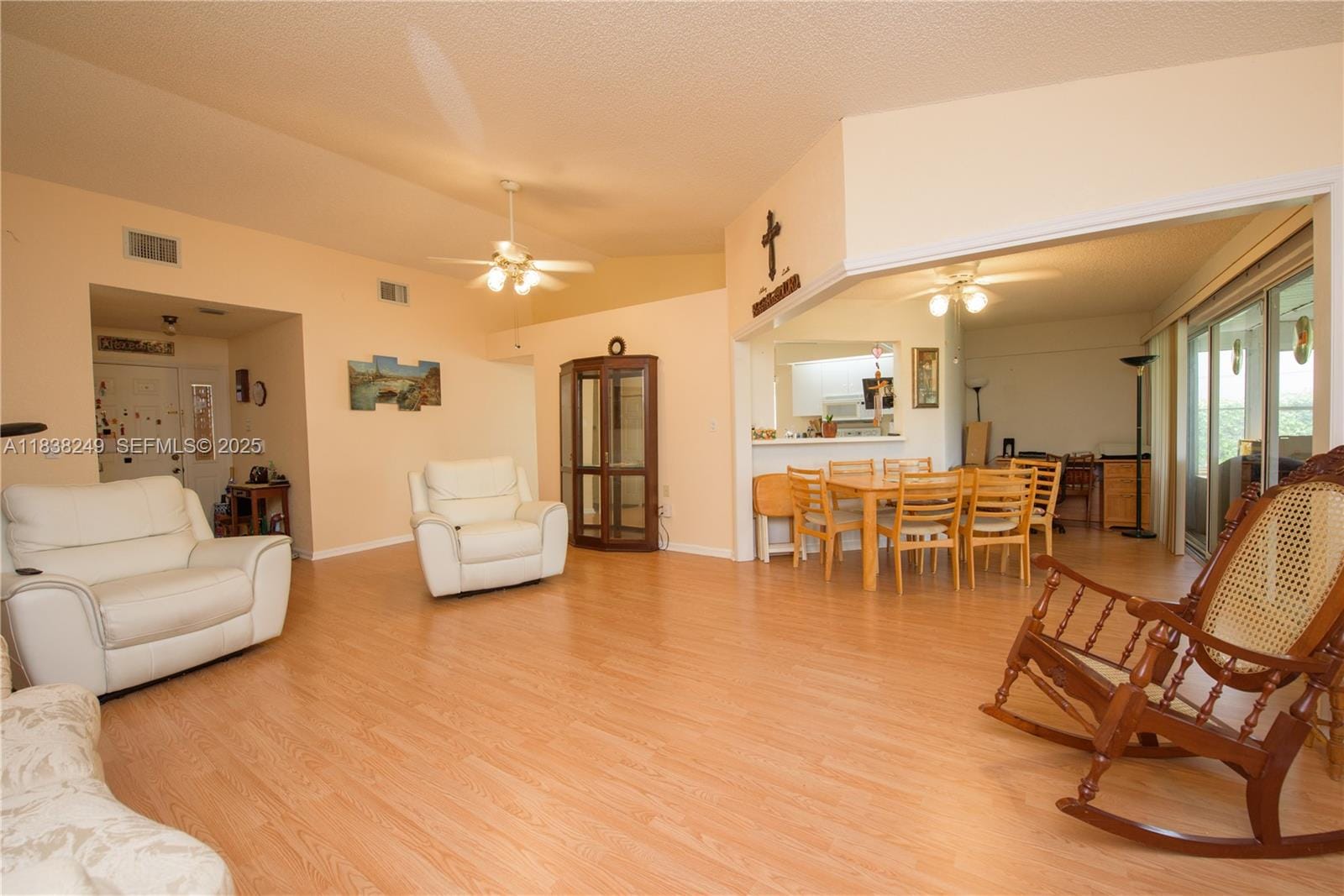 2510 SE 7th Place, Homestead, FL 33033 photo 2