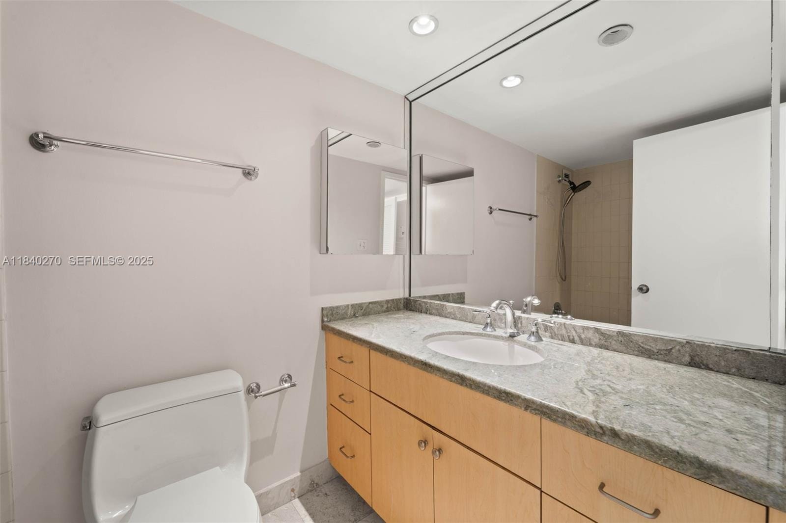 5401 Collins Avenue 629, Miami Beach, FL 33140 photo 9