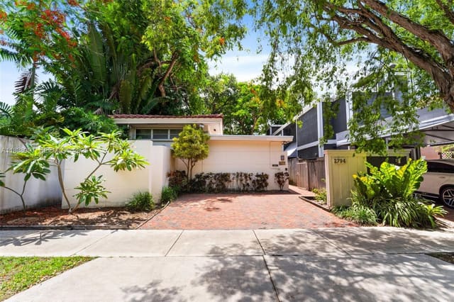 2794 SW 22nd Avenue, Miami, FL 33133