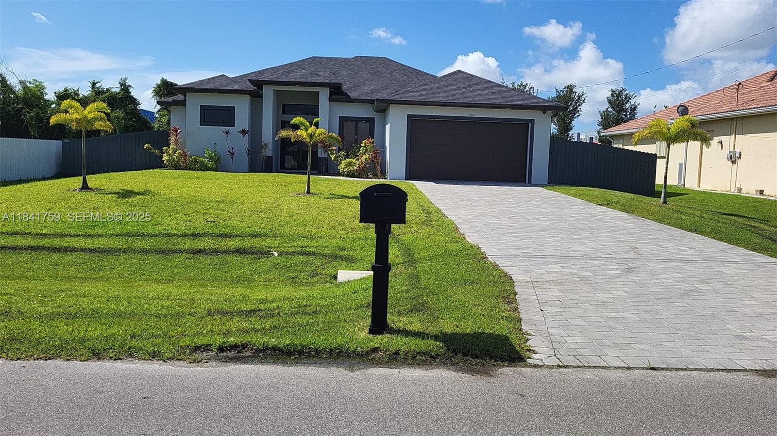 404 NW 1st Street