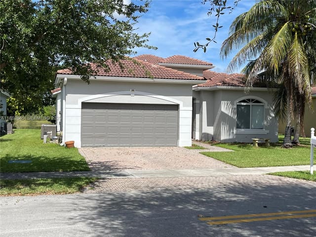 1417 SE 22nd Lane, Homestead, FL 33035