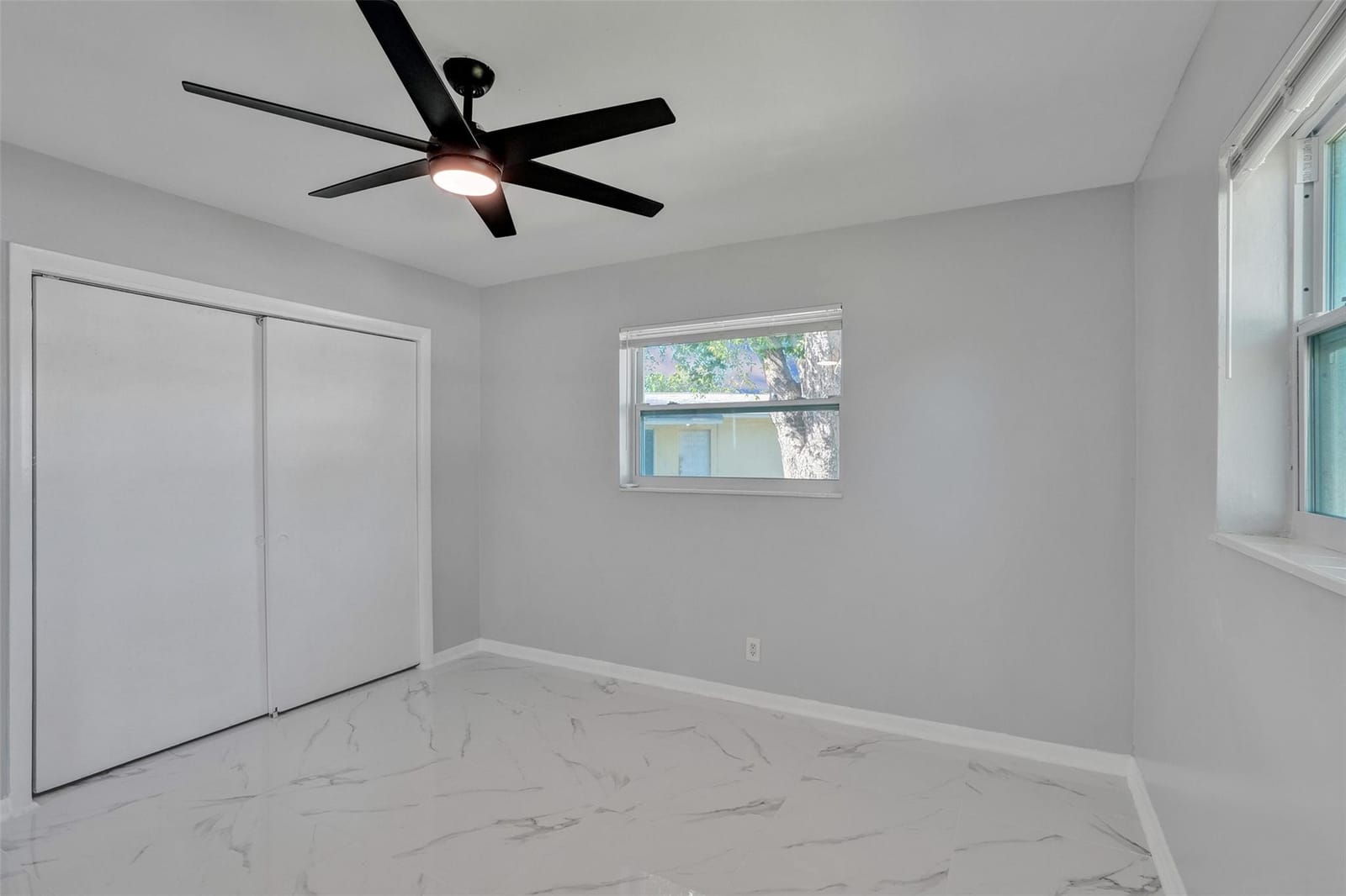 260 NE 41st Street, Oakland Park, FL 33334 photo 25