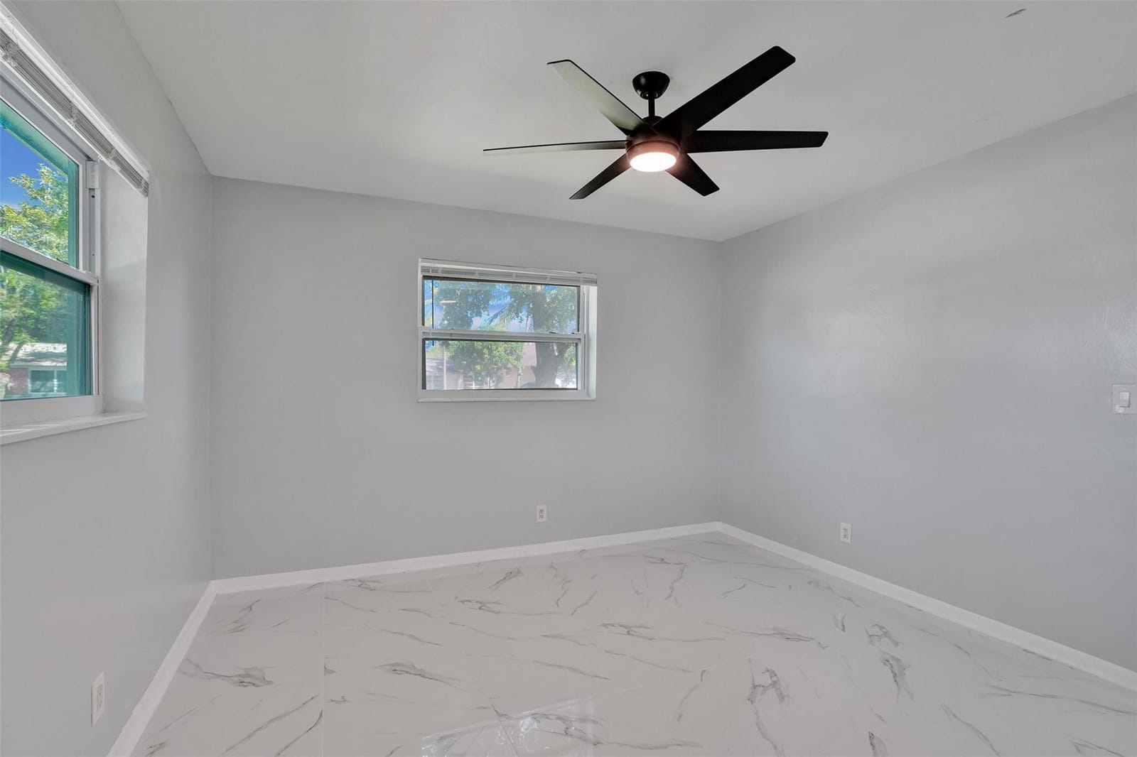 260 NE 41st Street, Oakland Park, FL 33334 photo 29
