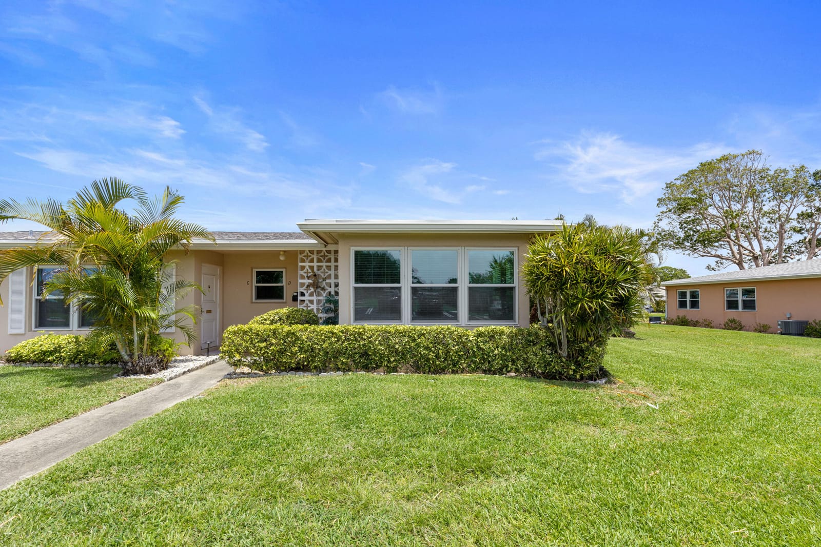 165 N High Point Boulevard D, Boynton Beach, FL 33435