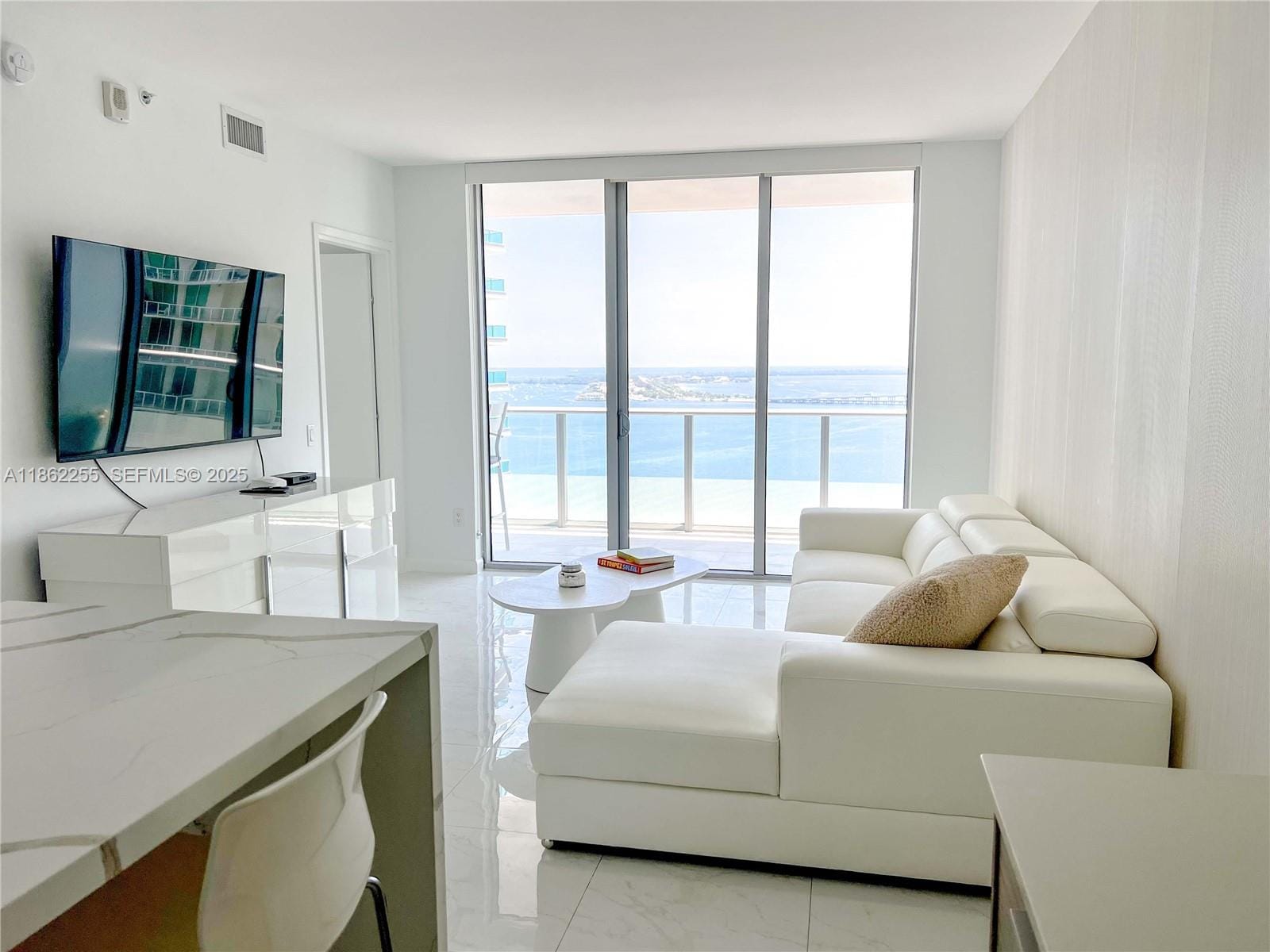 1300 Brickell Bay Drive 2608, Miami, FL 33131 photo 4