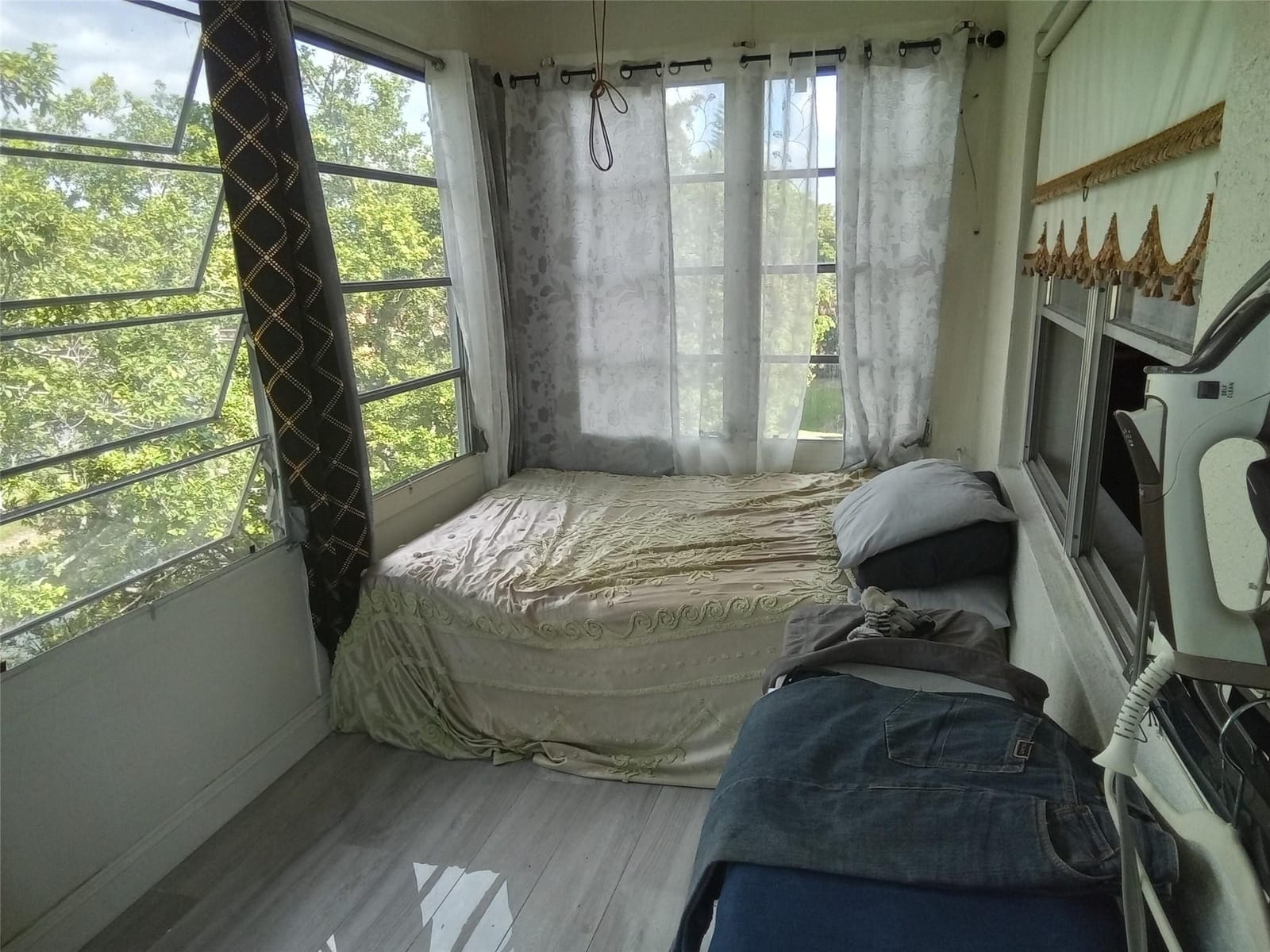4047 NW 16TH Street 406 — photo 9