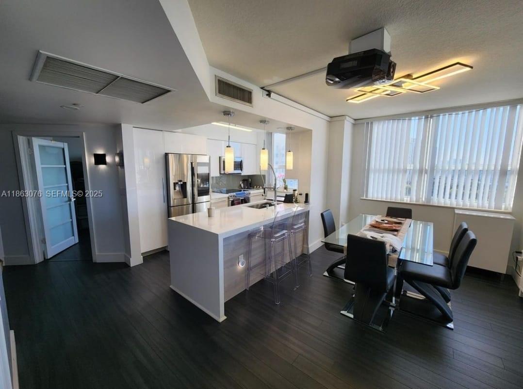 19501 W Country Club Drive 1508, Aventura, FL 33180, Aventura