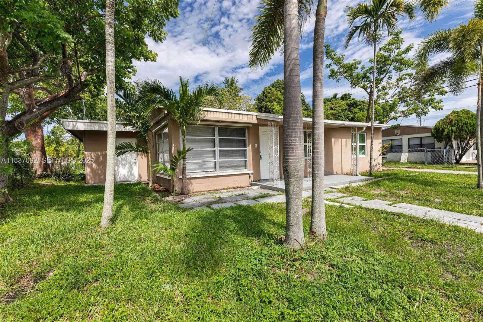 1609 S 23rd Avenue, Hollywood, FL 33020