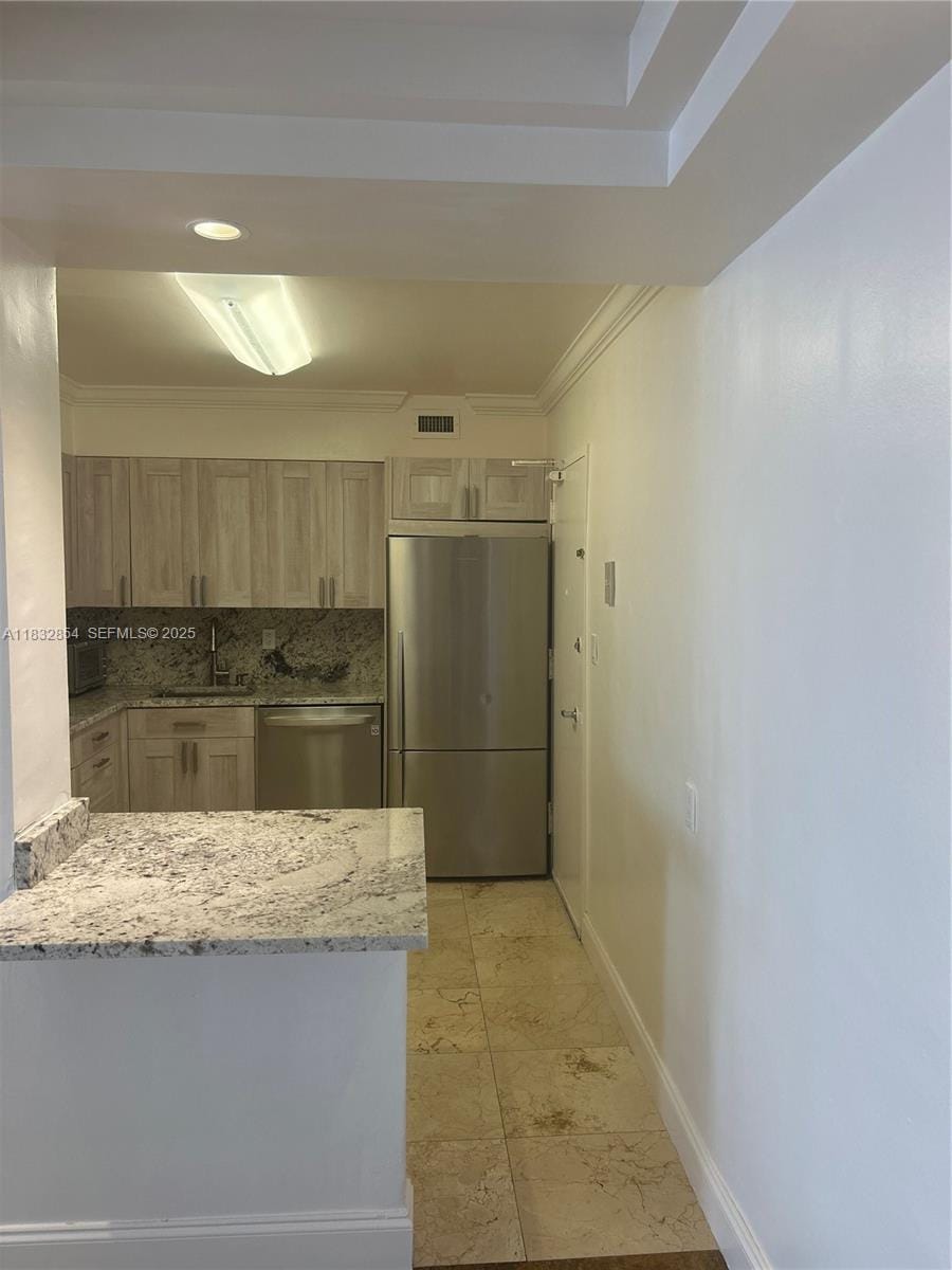 5161 Collins Avenue 703, Miami Beach, FL 33140 photo 12