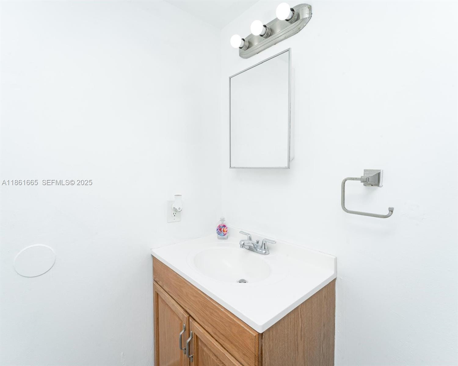 576 NW 114th Avenue 203, Sweetwater, FL 33172 photo 7