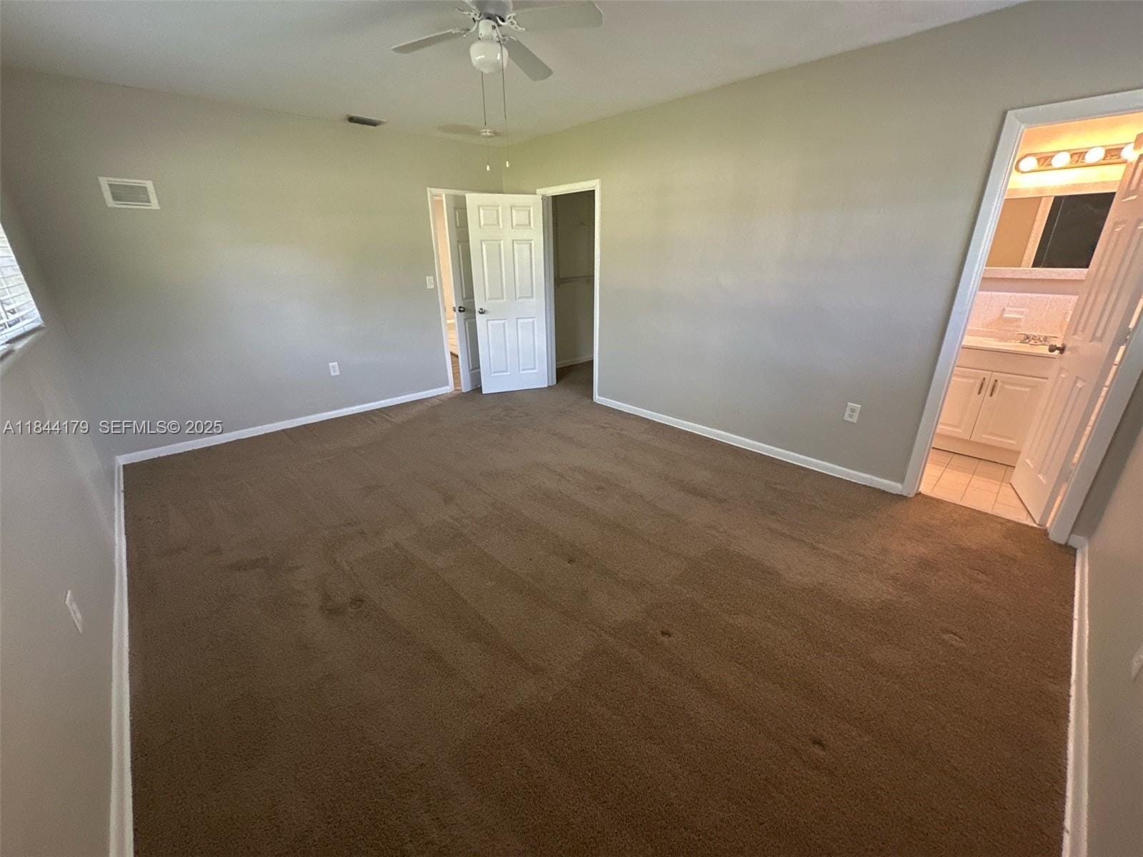 19001 NW 19th Avenue — photo 6