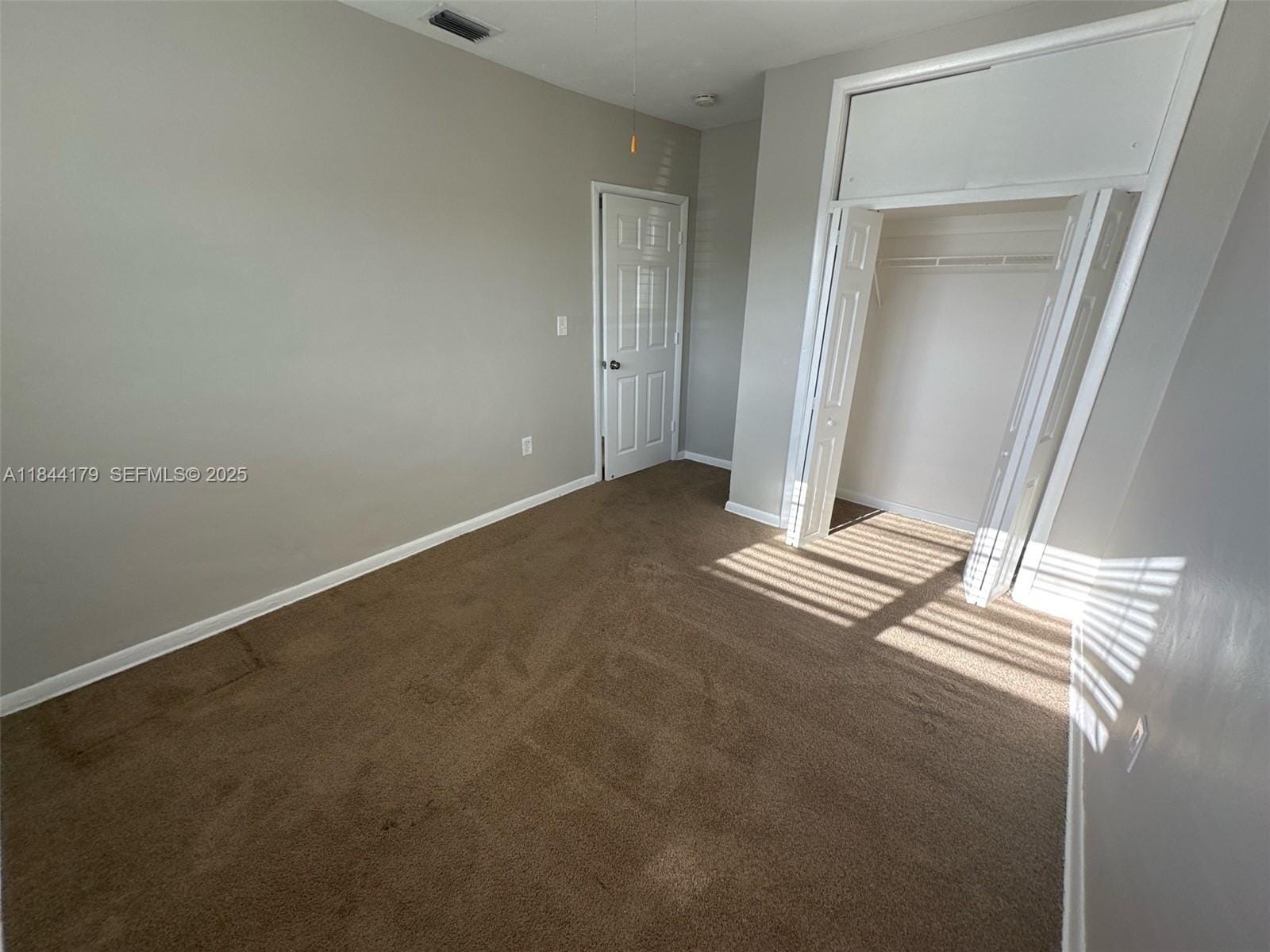19001 NW 19th Avenue — photo 7