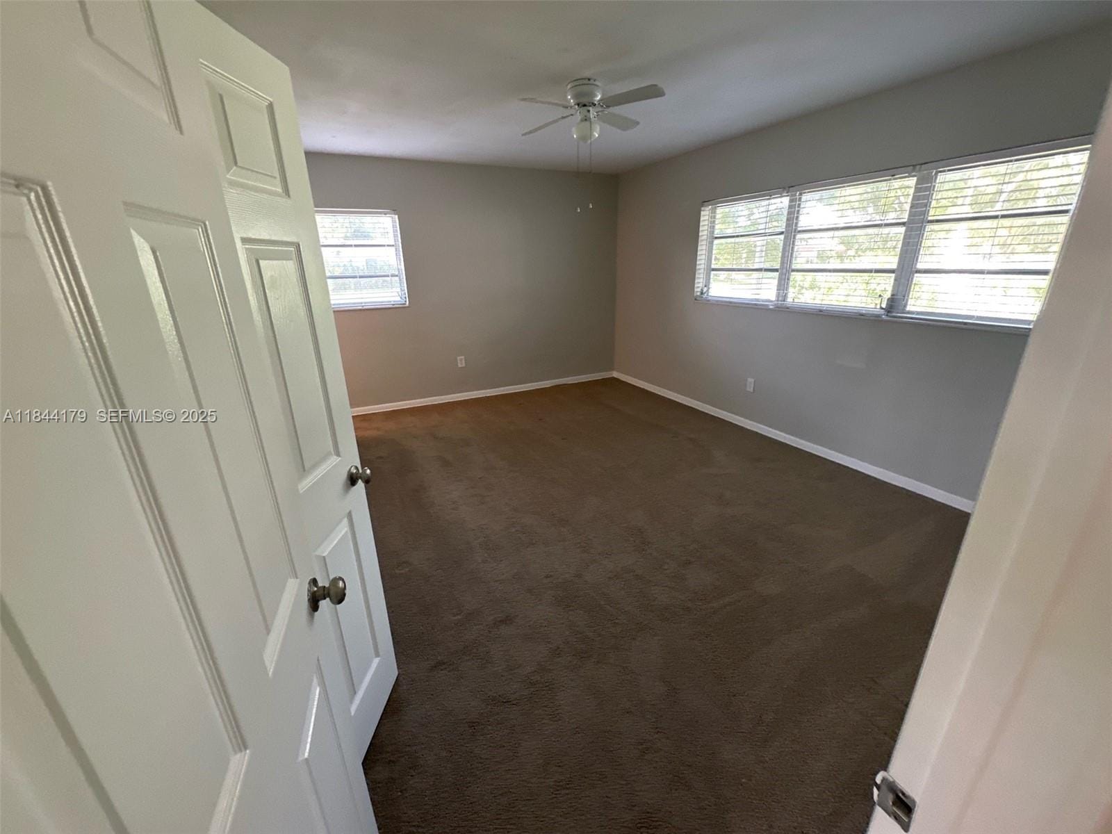 19001 NW 19th Avenue — photo 9