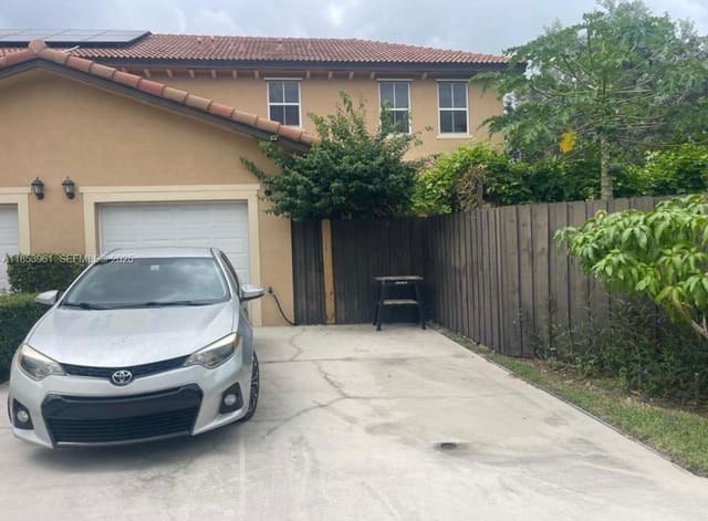 11582 SW 244th Street, Homestead, FL 33032