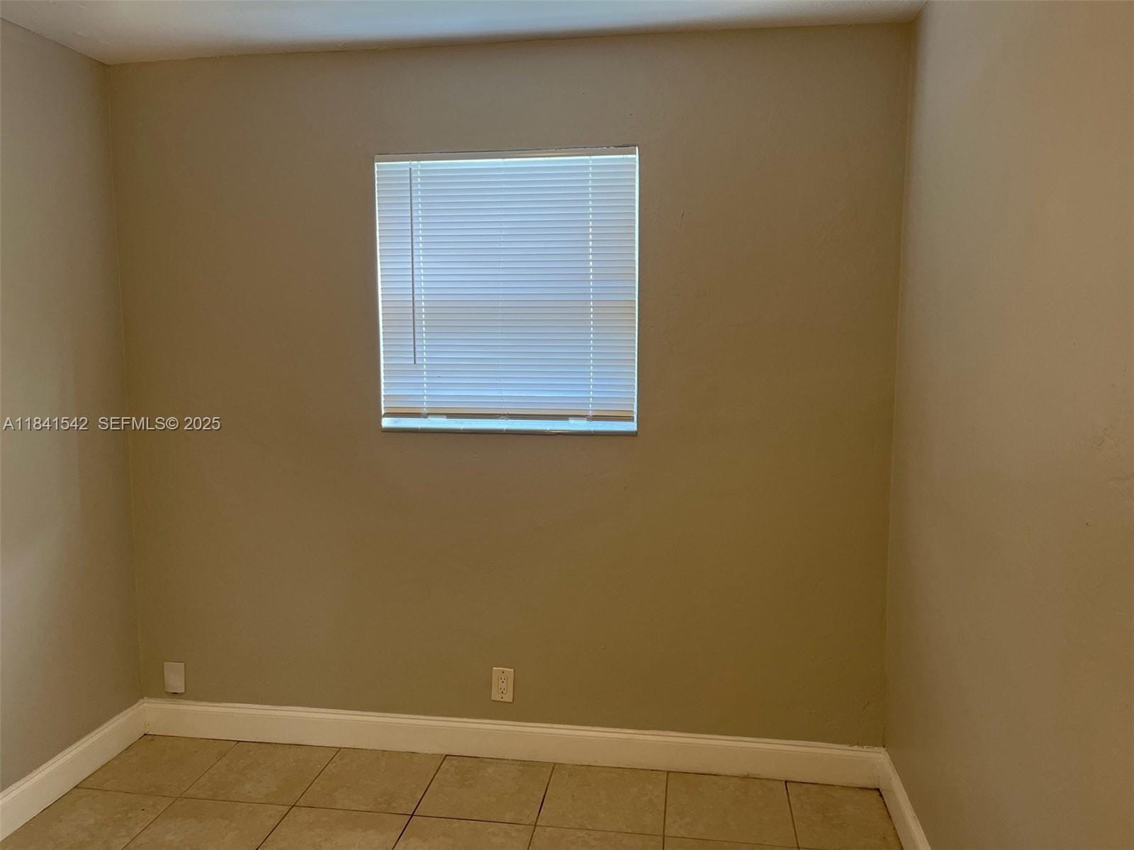 1450 N 64th Avenue, Hollywood, FL 33024 photo 20