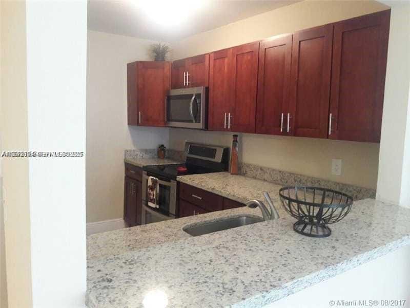 15304 SW 72nd Street 28-14, Miami, FL 33193 photo 2
