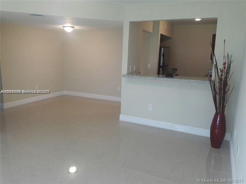 15304 SW 72nd Street 28-14, Miami, FL 33193 photo 3