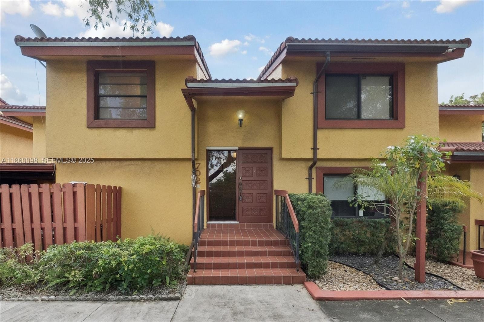 5975 SW 137th Avenue 702, Miami, FL 33183
