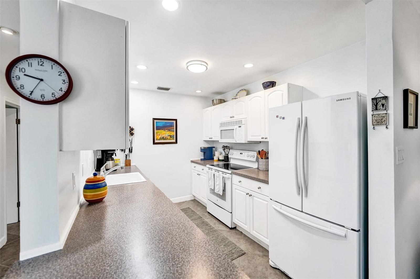 1940 NE 2nd Avenue 205J, Wilton Manors, FL 33305 photo 17