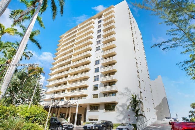 10185 Collins Avenue 915, Bal Harbour, FL 33154