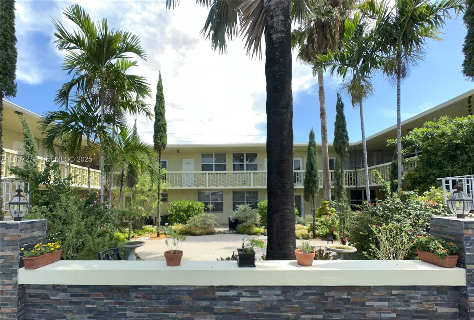 1720 Funston Street 111 — photo 2
