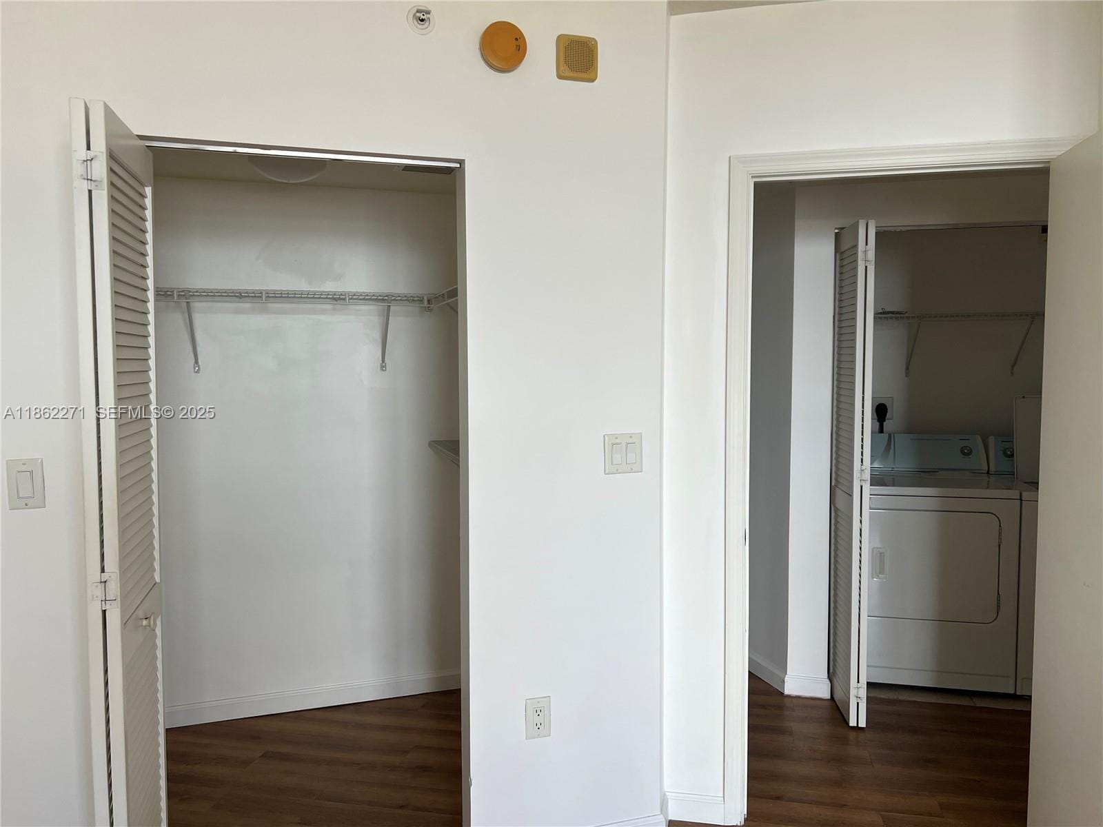 19501 W Country Club Drive 1411 — photo 9