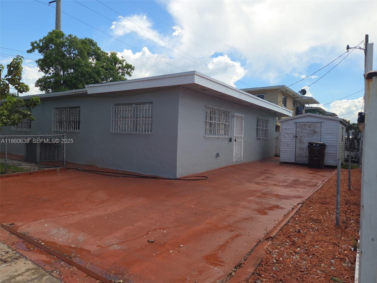 965 W 23rd Street — photo 3