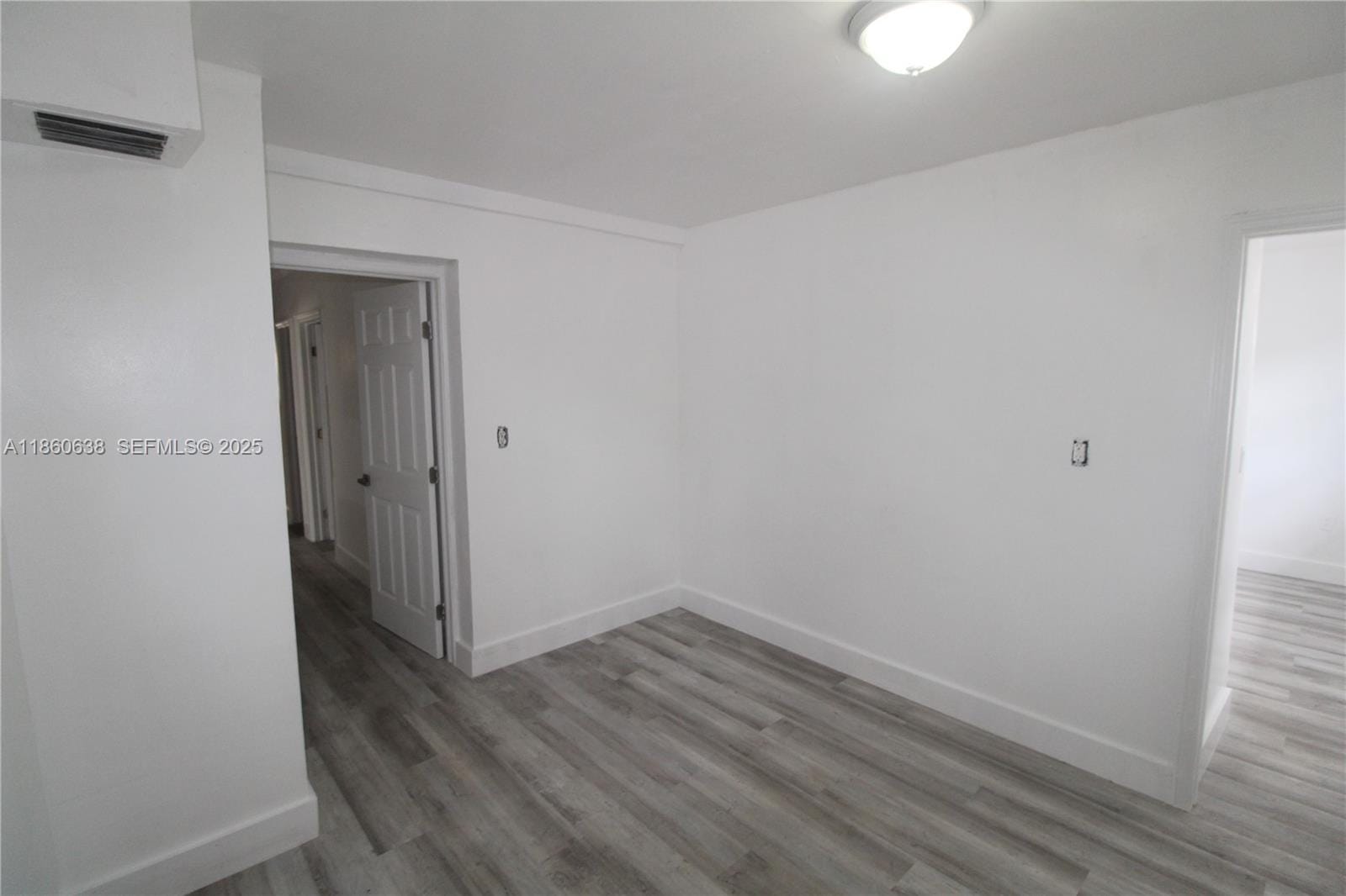 965 W 23rd Street — photo 10