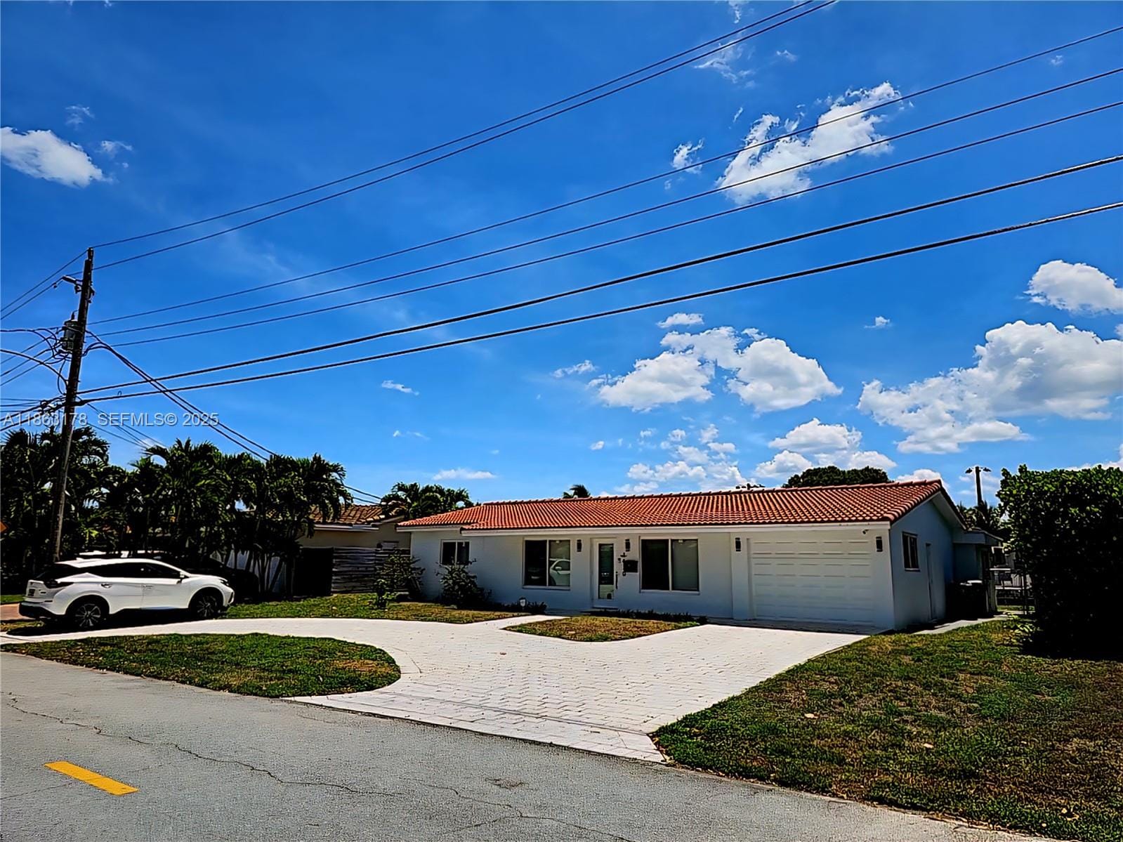 1430 NE 53rd Court — photo 2