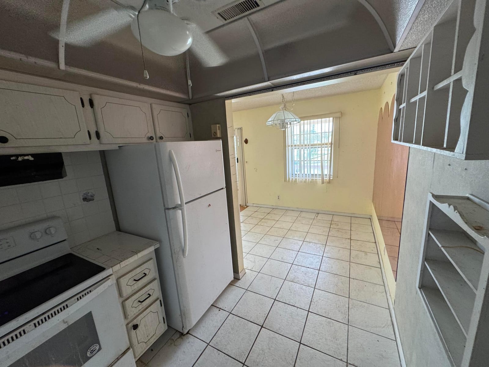 130 Chatham F — photo 9