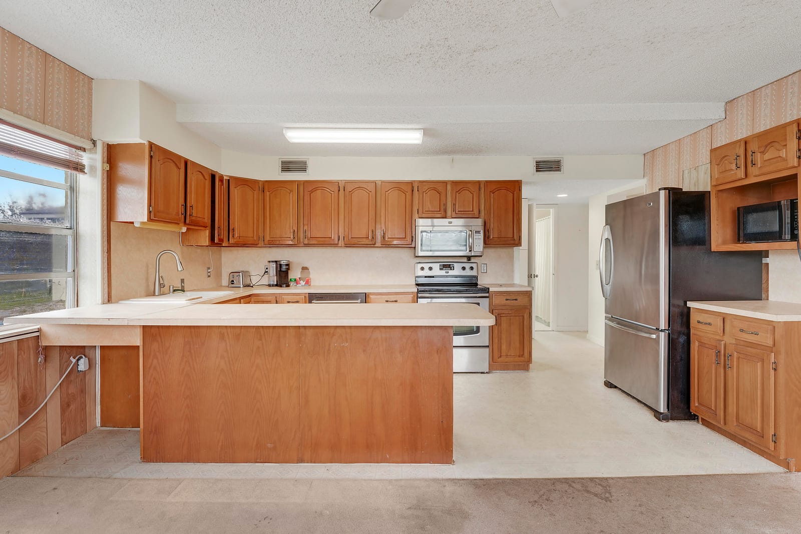 2155 Prairie Road, Palm Springs, FL 33406 photo 19