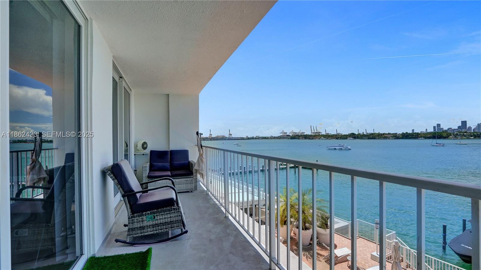 1228 West Avenue 201, Miami Beach, FL 33139 photo 1