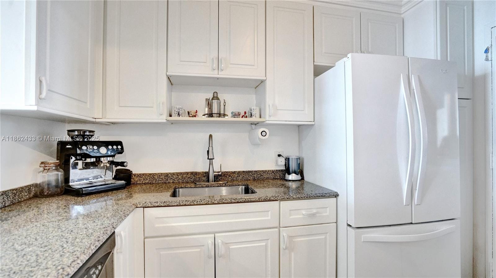 1228 West Avenue 201, Miami Beach, FL 33139 photo 17