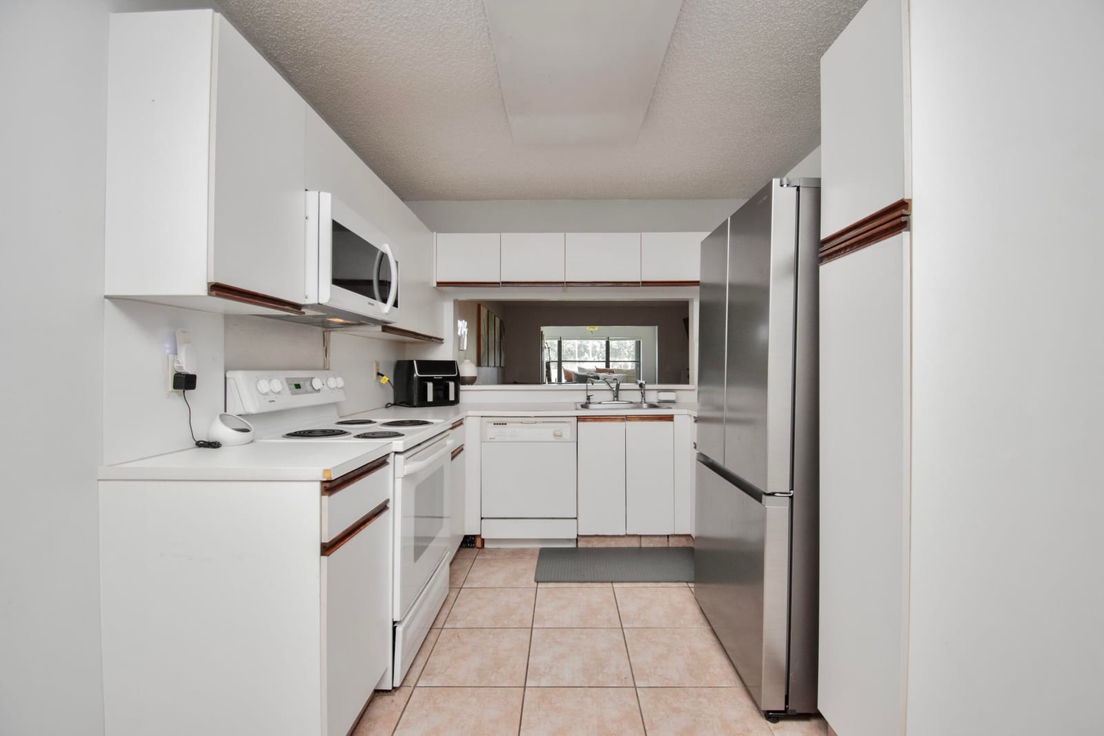 4696 Lucerne Lakes Boulevard 102, Lake Worth, FL 33467 photo 13